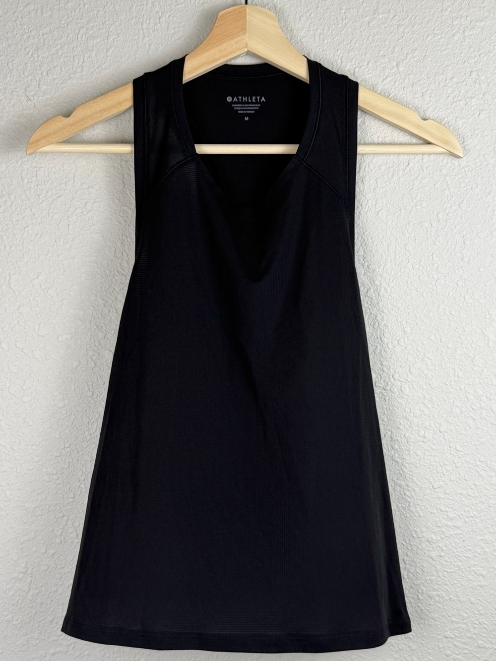 NWT Athleta Grid Knit Singlet Racerback Workout Tank Black Medium